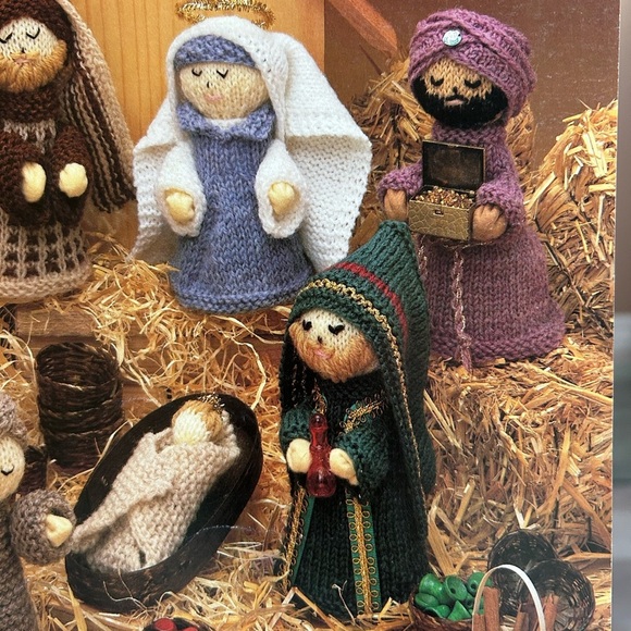 5/$25 knitting kid craft book Handcrafted Nativity Scene Figurines 🥰 - Picture 3 of 7